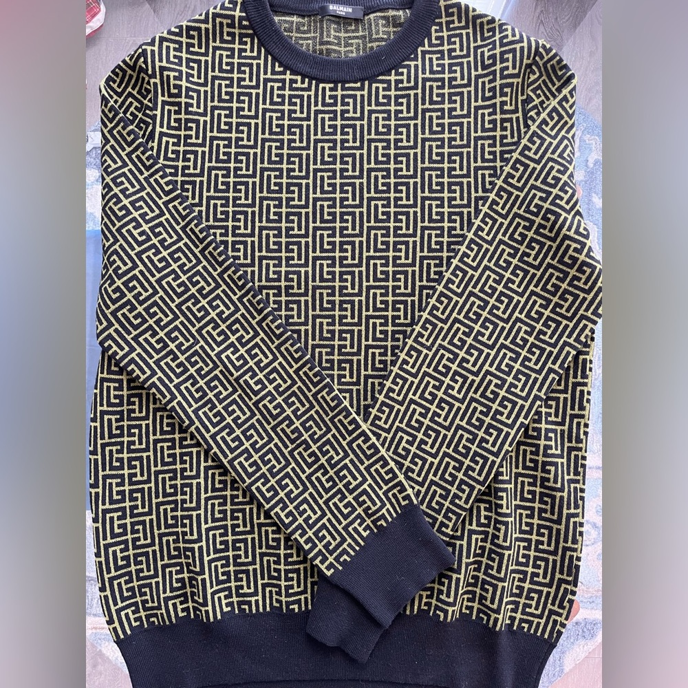 Men’s Balmain Sweater